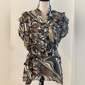 Cache sheer top with metallic threads